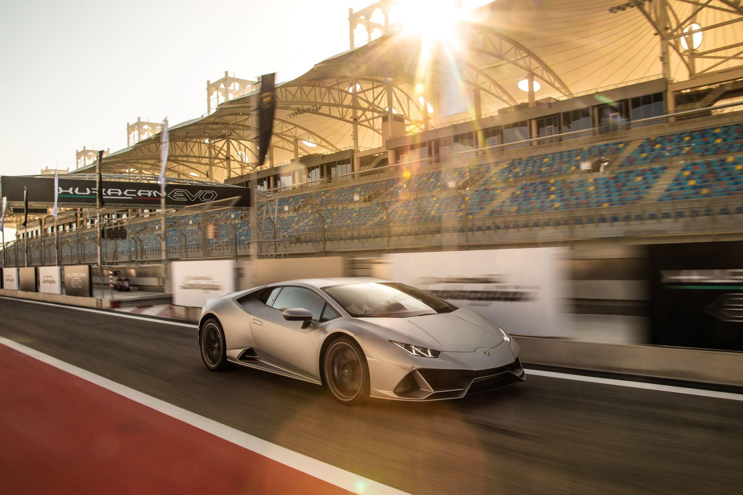 Lamborghini Huracan EVO (7)