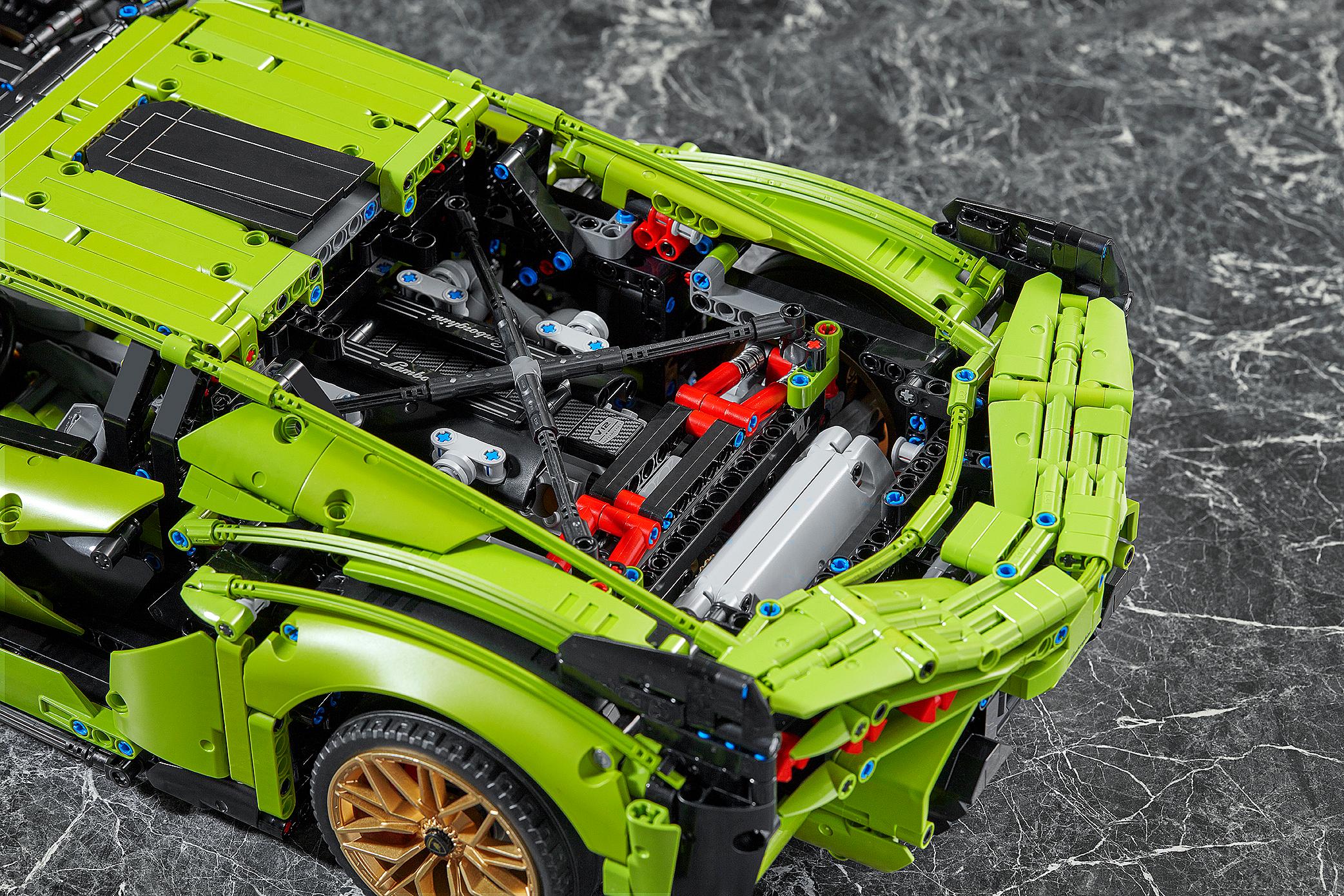 Lego Technic Lamborghini Sian FPK 37 (6)