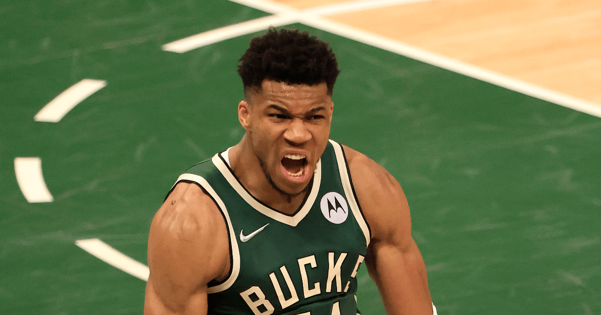 giannis-antetokounmpo-GettyImages-1328249149