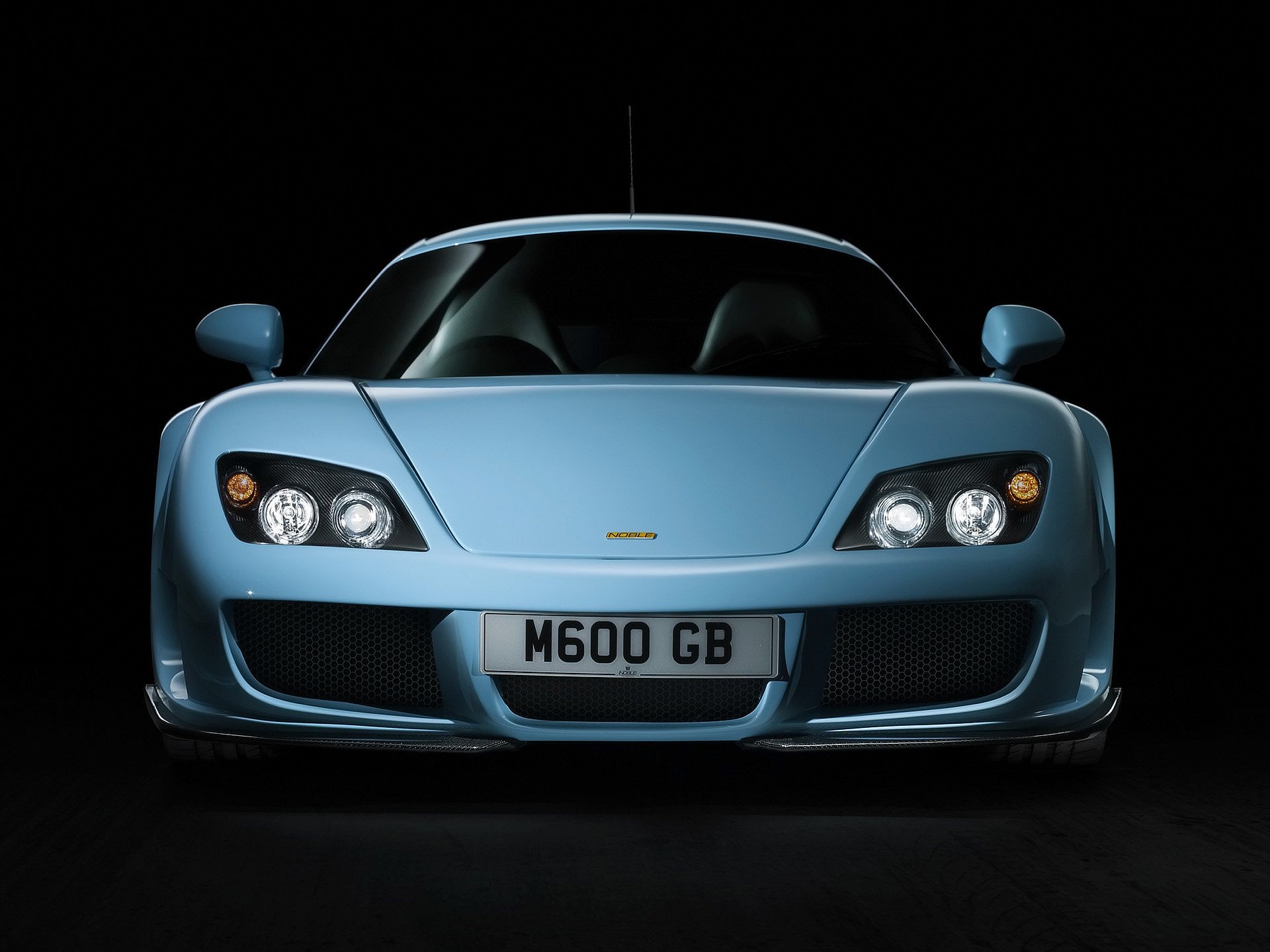 2010-Noble-M600-Front-1920x1440.jpg