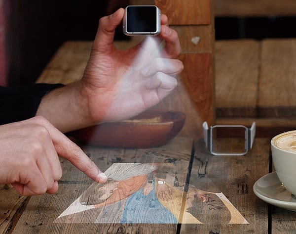 Cast One also projects 720p movies