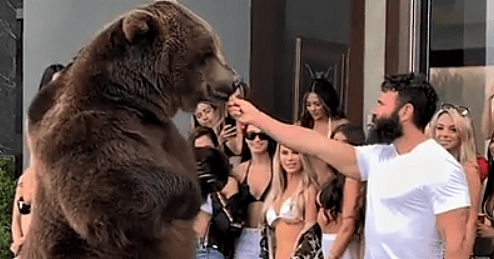 Dan Bilzerian PETA Promo