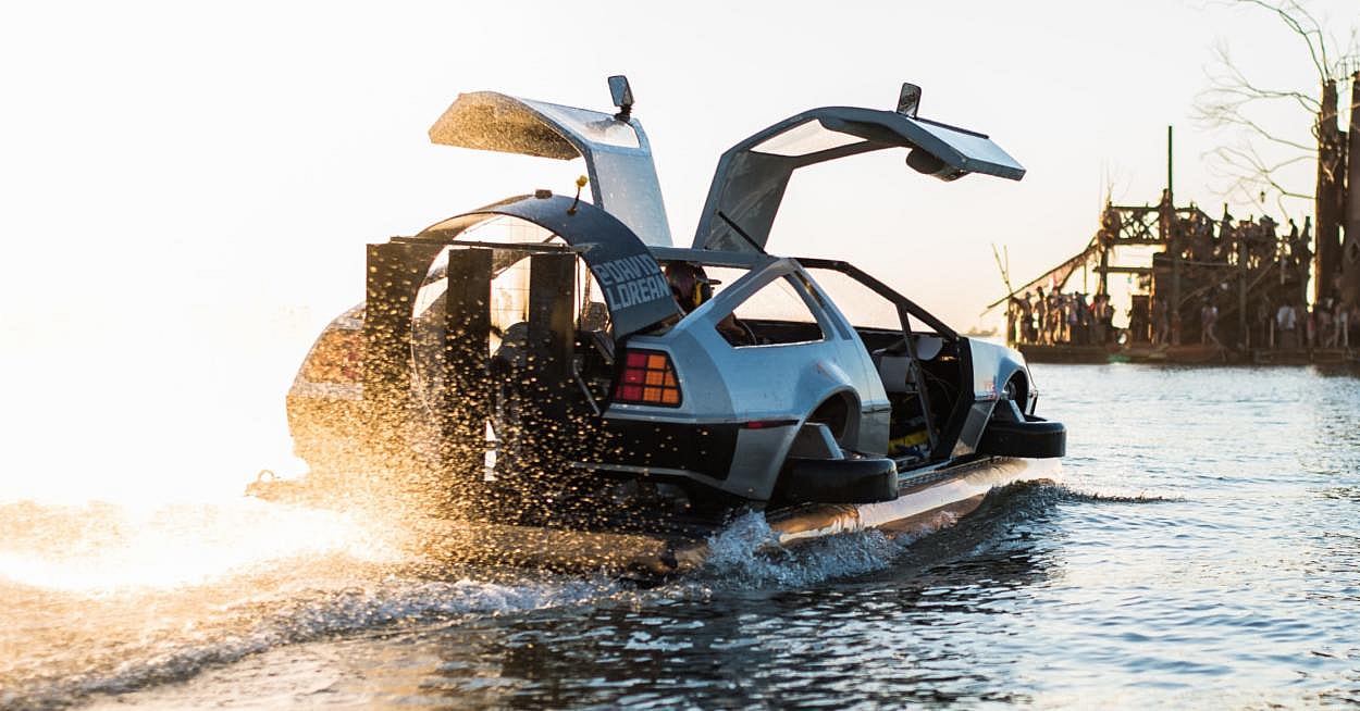 DeLorean Hovercraft Promo