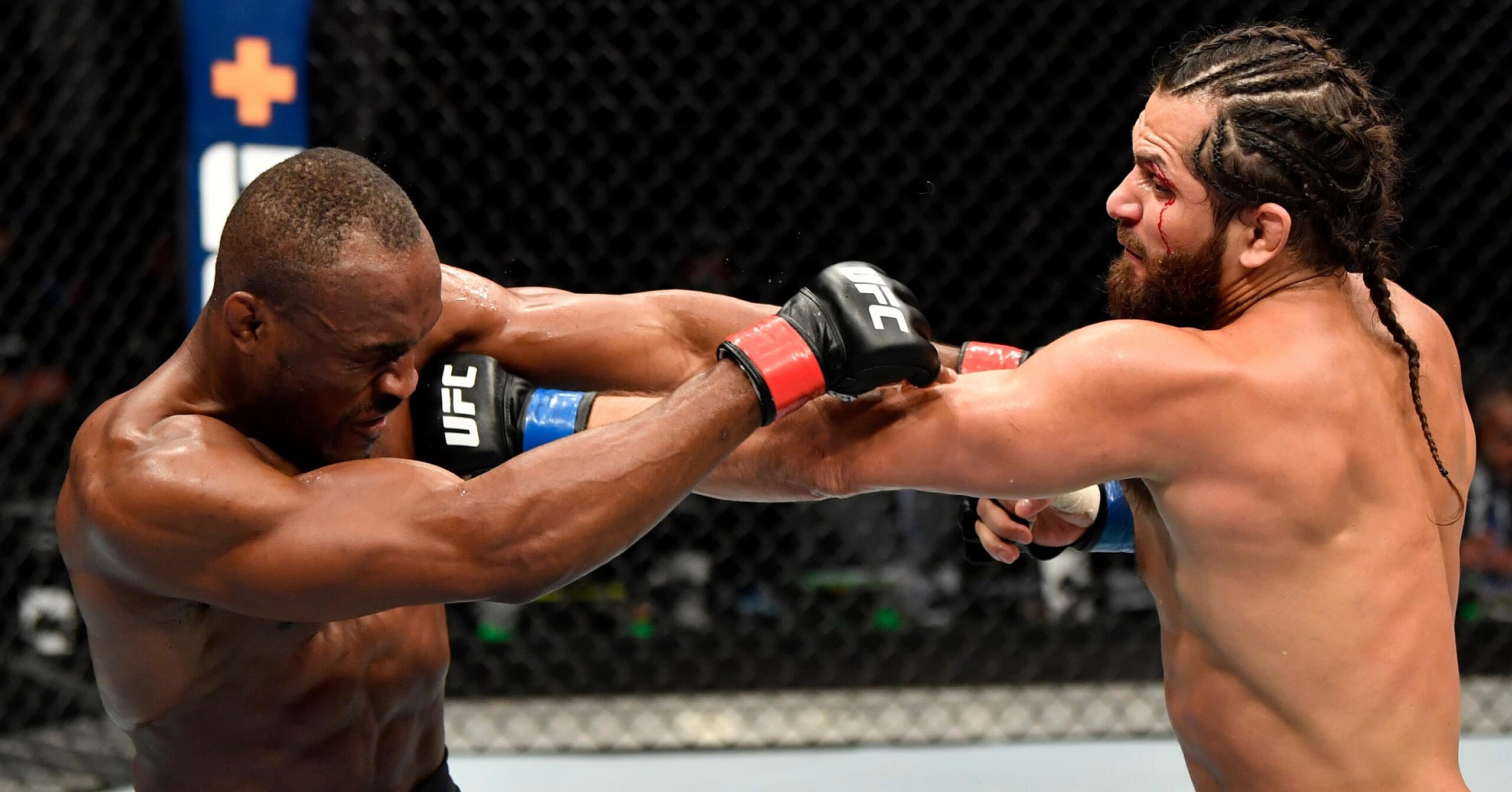 facebook-Linked_Image___GettyImages-1255678624