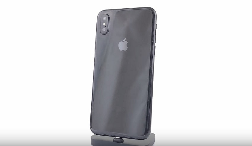 iPhone 8
