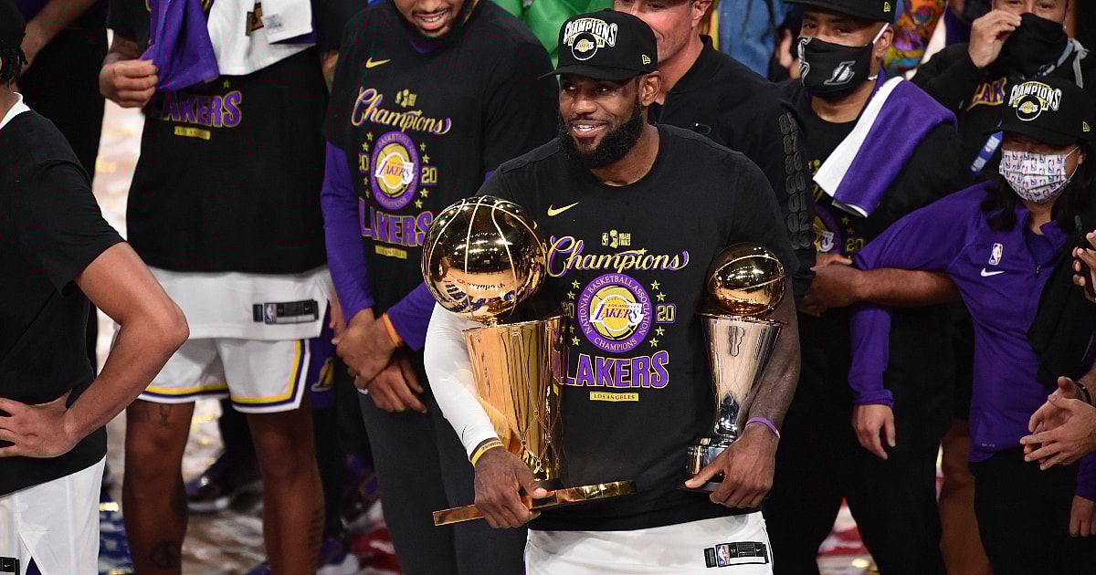 lebron-james-trophies-GettyImages-1229020146