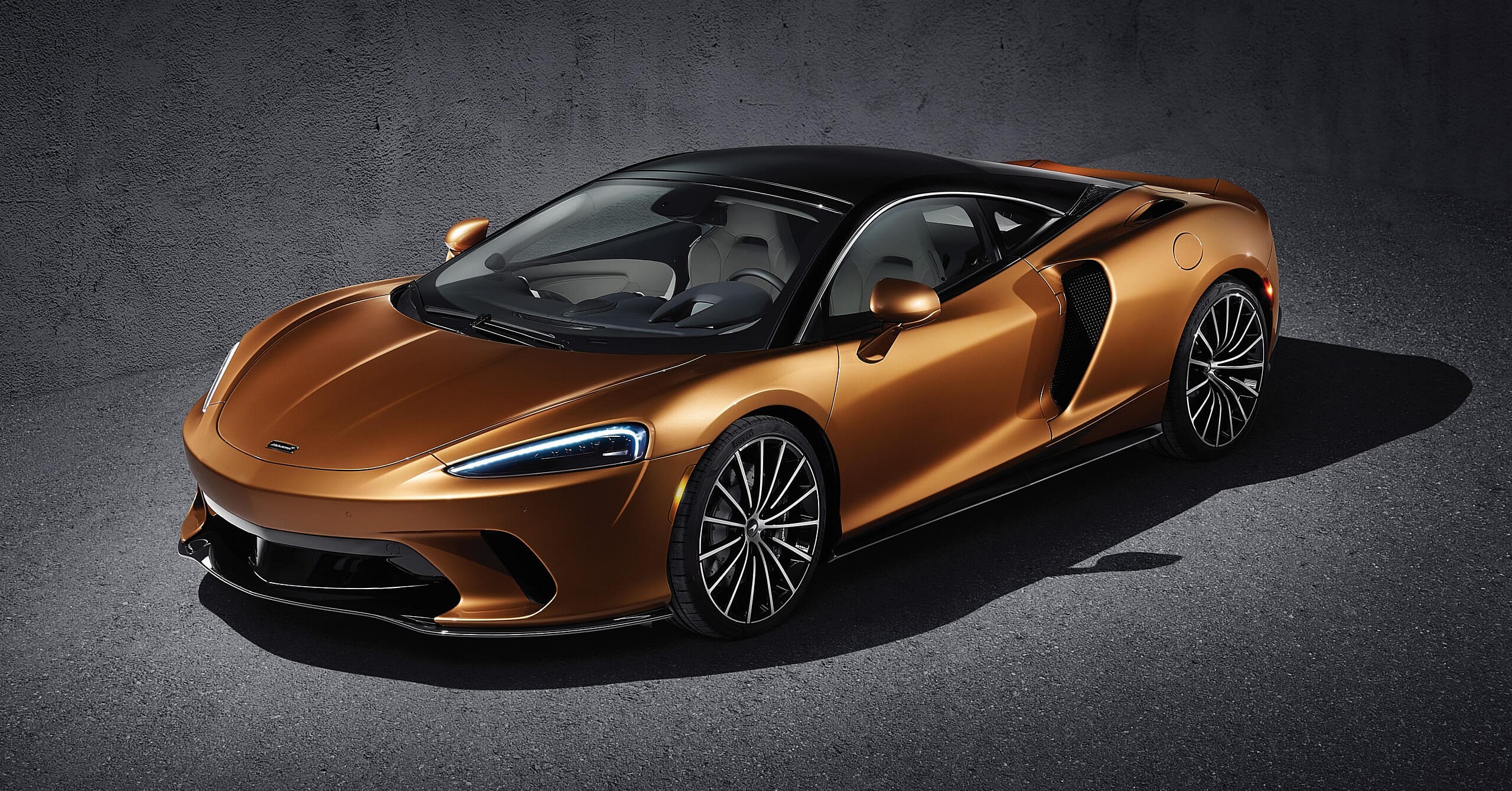 McLaren GT Promo