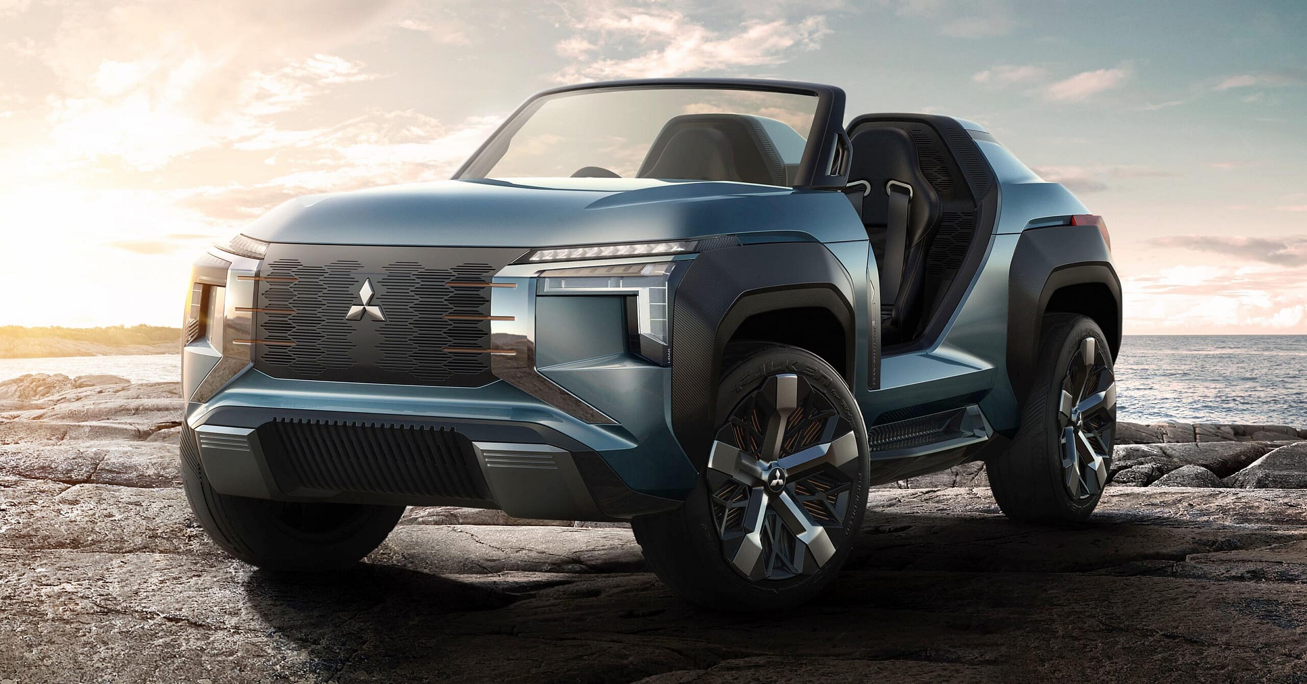 Mitsubishi Mi-Tech Concept Promo