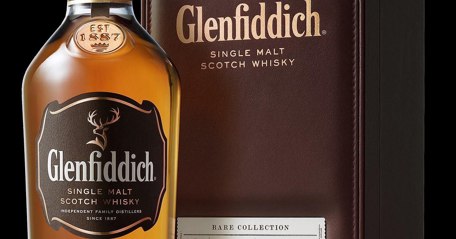 Rare Collection Glenfiddich 1975 Vintage Cask 4706 and Cask 5114 Promo