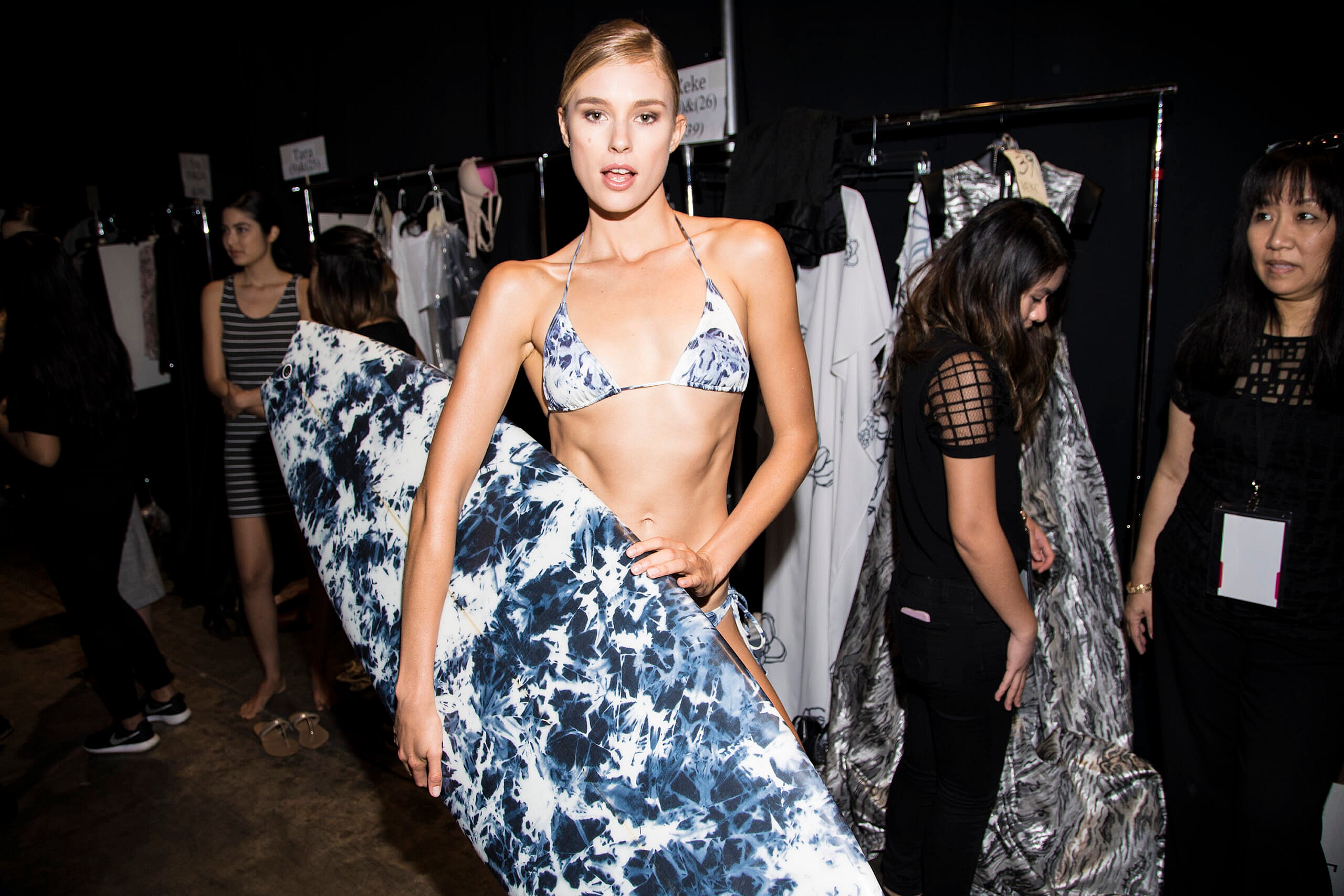 111116 Local Luxe designer Malia Jones model Keke Lindgard - photo by Eli Schmidt.jpg