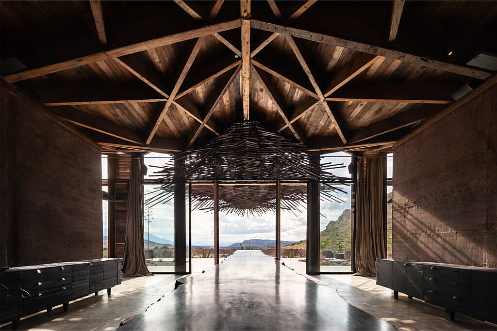 Casa Silencio hotel