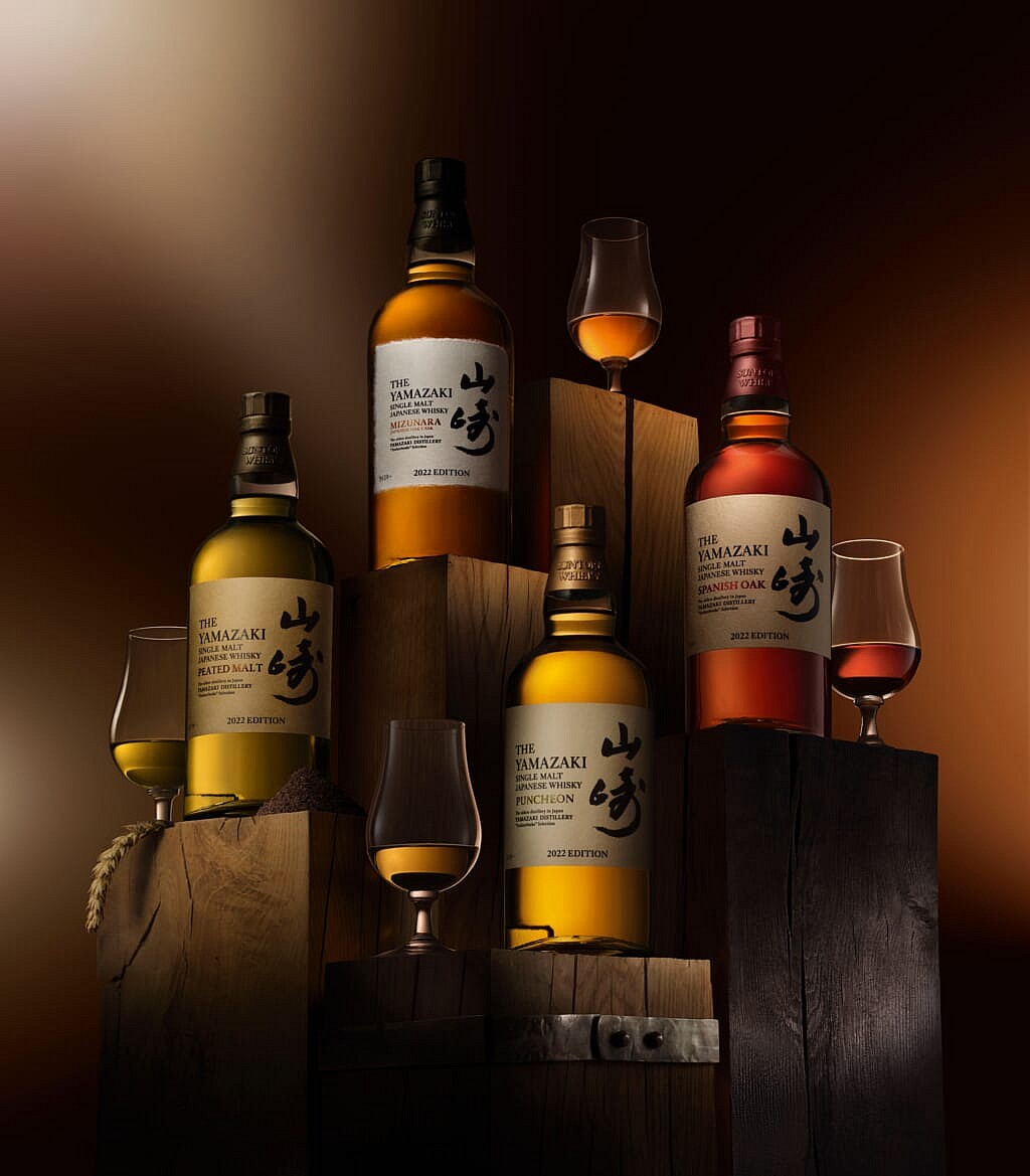 A*n様 Suntory THE WHISKY 木製ボックス入り A*n様 Suntory THE WHISKY