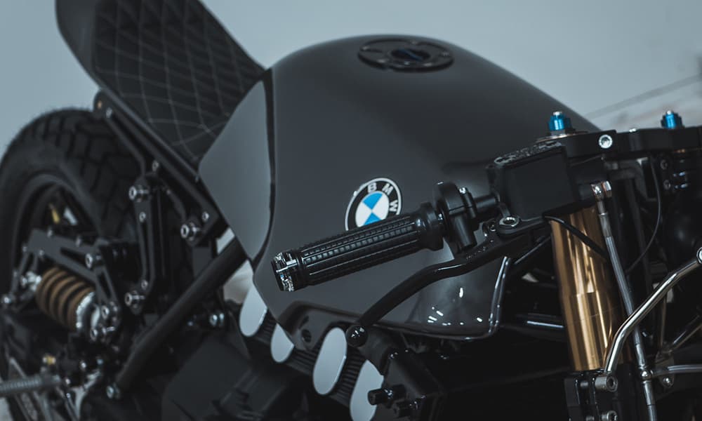 Spitfire Speed Shop Custom BMW K100 (2)