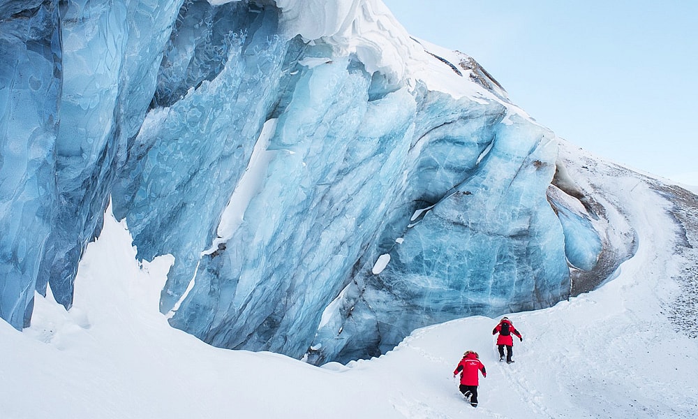 Luxury-Igloo-North-Pole-2