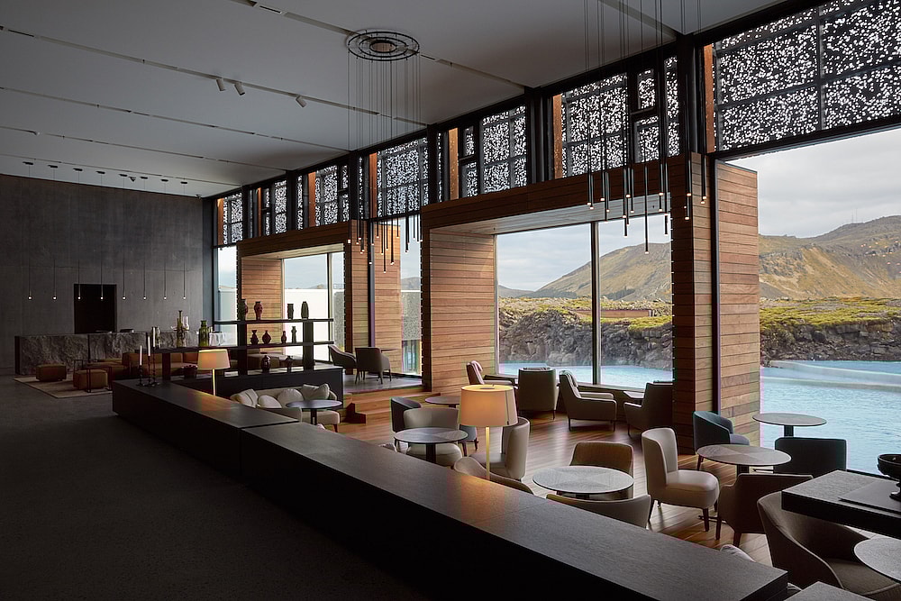 blue-lagoon-iceland-hotel-5