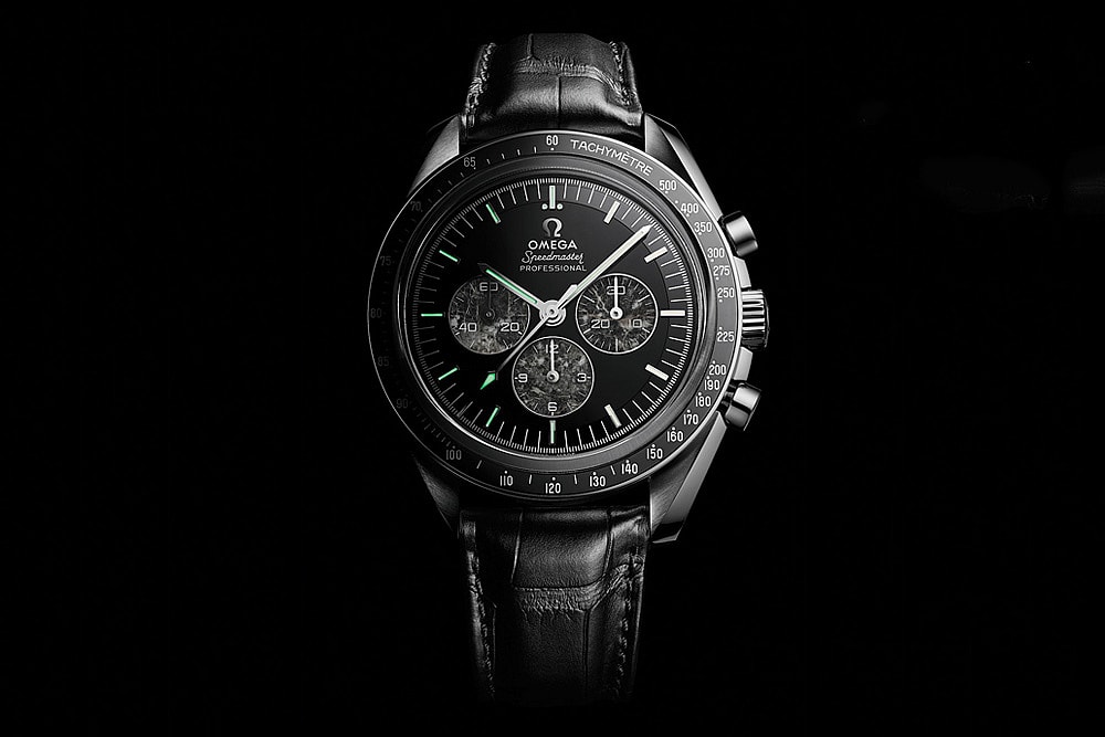 Omega-Speedmaster-Moonwatch-321-Platinum-0-Hero