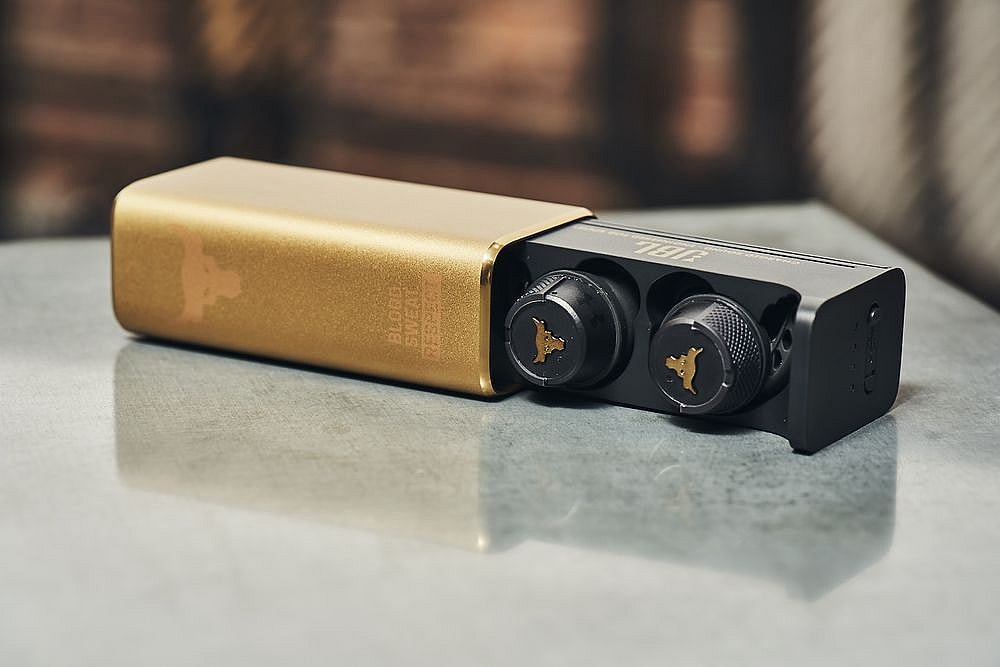the rock under armour jbl headphones battery