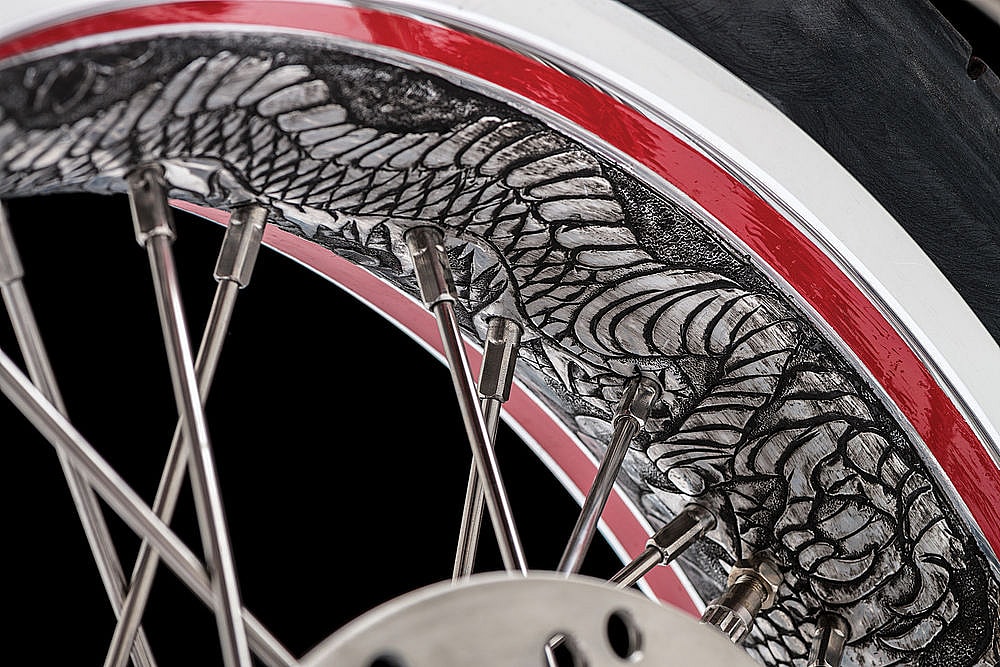 fuller-moto-engraved-honda-shogun-7.jpg