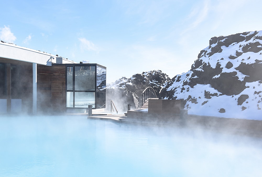 blue-lagoon-iceland-hotel-4