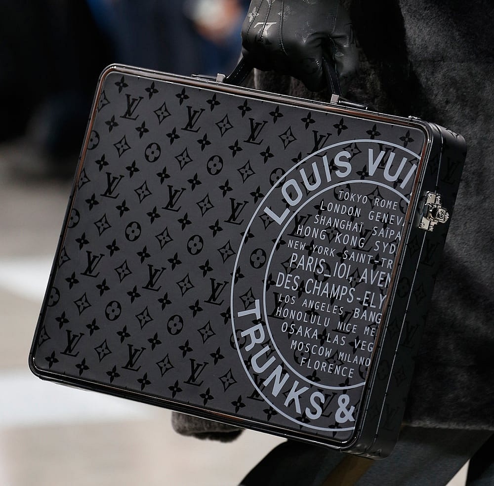 Louis-Vuitton-Mens-Fall-2016-Bags-2.jpg