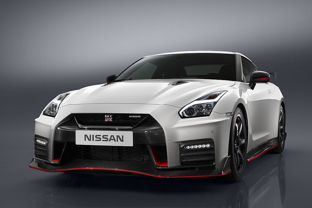 Embargoed_Until_52716_7amET_-_2017_GT-R_NISMO_2.0.jpg