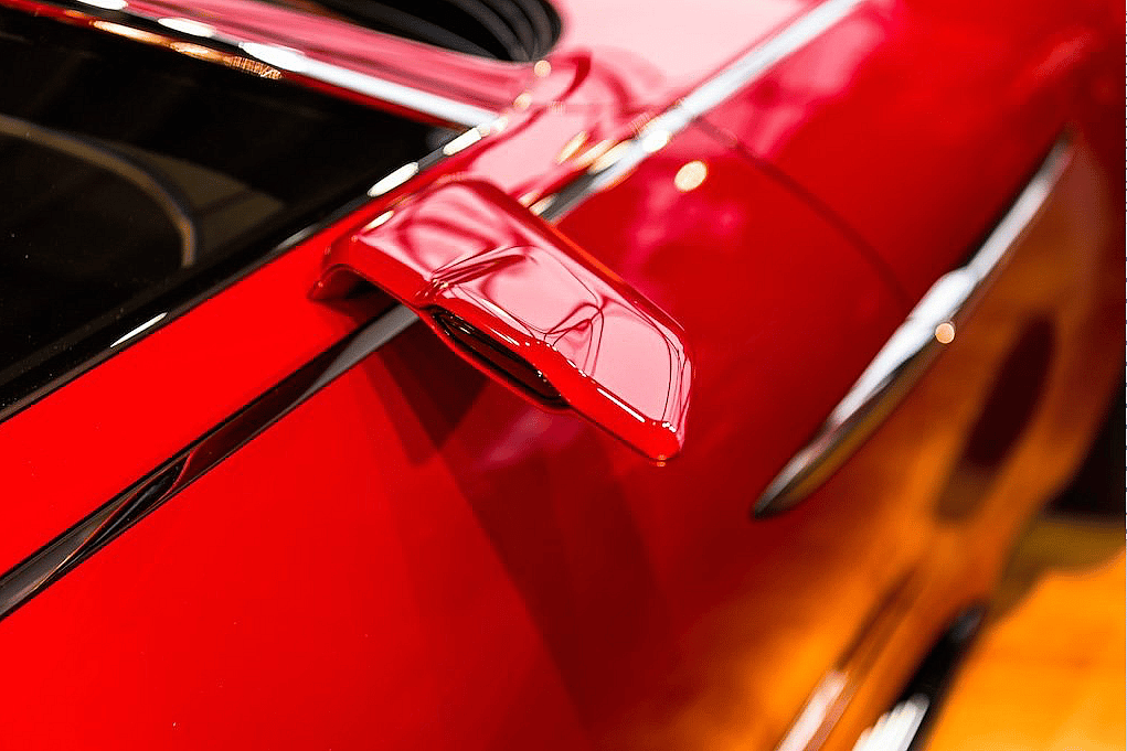 Maybach 6 mirror.png