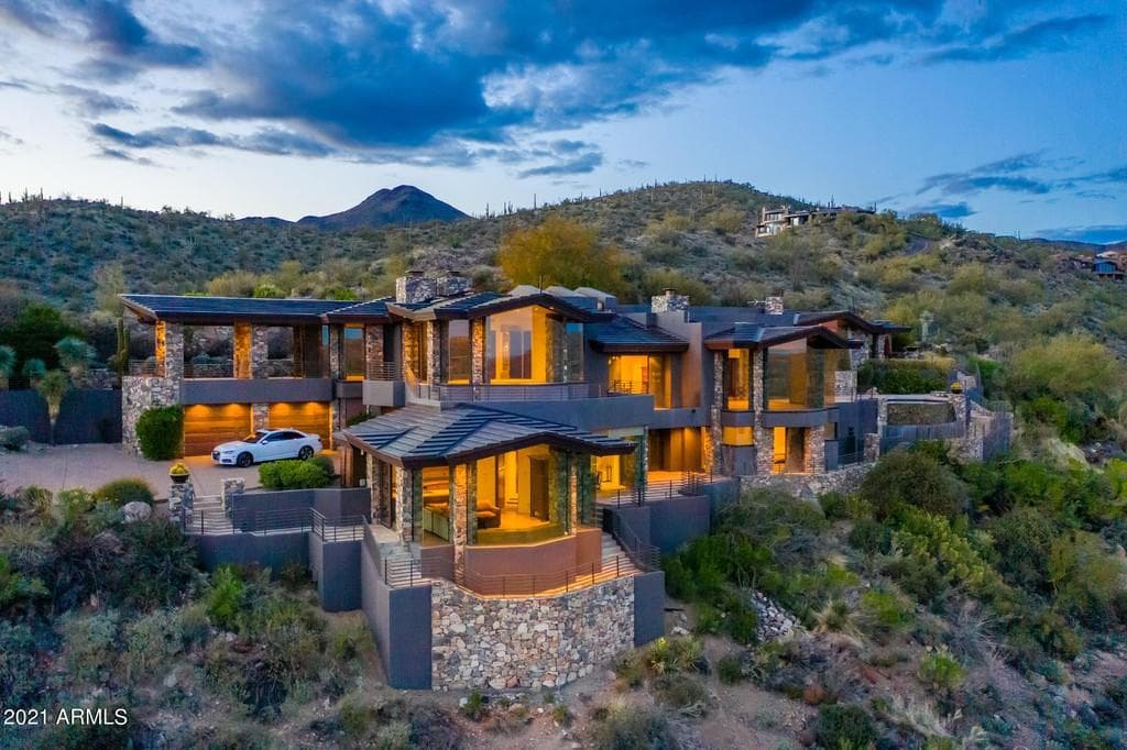 Steven Seagal Scottsdale Mansion (1)