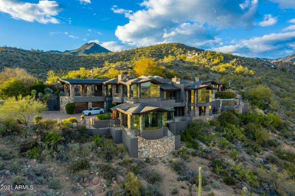 Steven Seagal Scottsdale Mansion (9)