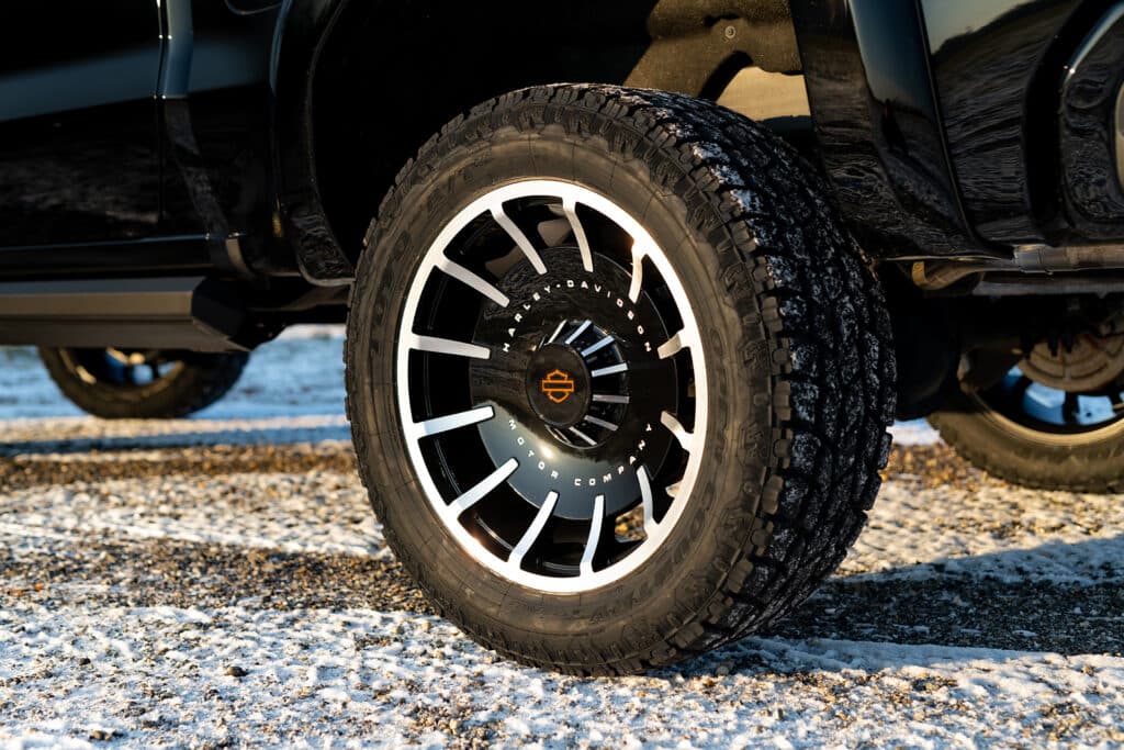 2020 Harley-Davidson GMC Sierra (7)