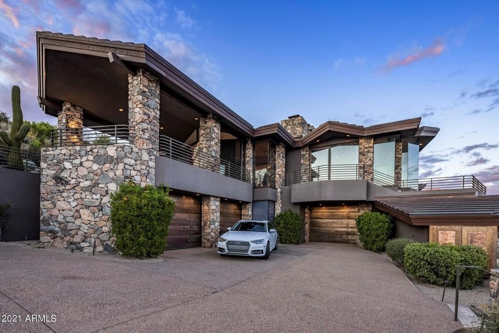 Steven Seagal Scottsdale Mansion (11)