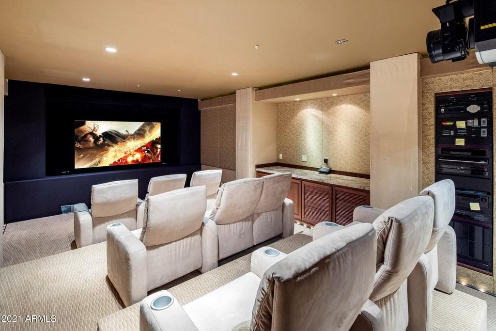 Steven Seagal Scottsdale Mansion (6)