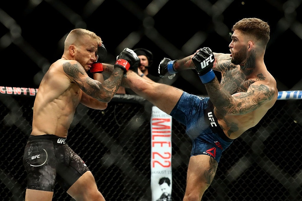 GettyImages-1011205086-dillashaw-garbrandt-ufc-227 Cody Garbrandt and T.J. Dillashaw at UFC 227