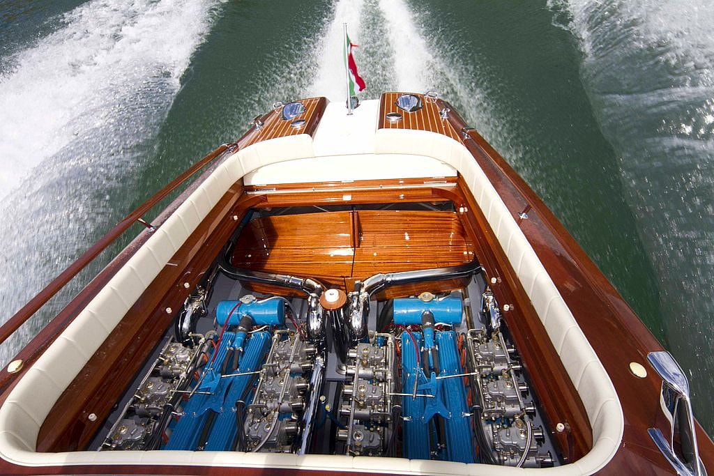 Lamborghini Riva 4