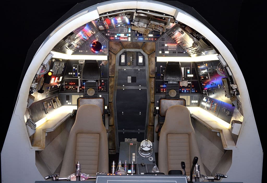 Millennium falcon interior