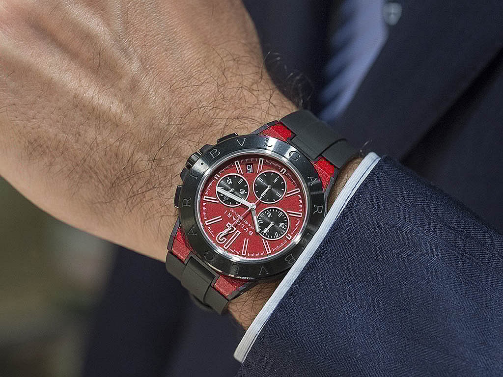 Bvlgari-Diagono-Magnesium-Chronograph-3.jpg