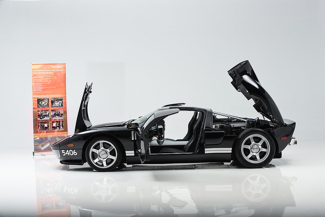 Ford GT prototype 1.jpg
