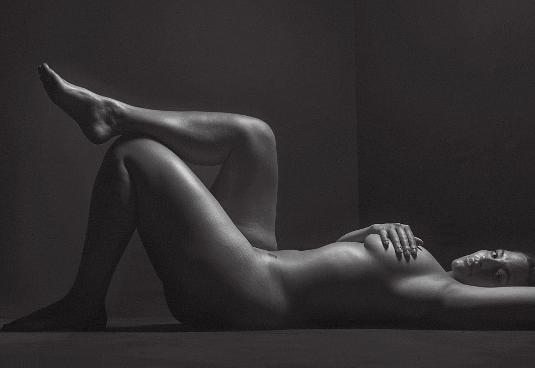 Ashley Graham V Magazine (4)
