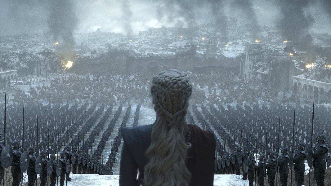 Courtesy-of-HBO-emilia-clarke-thrones