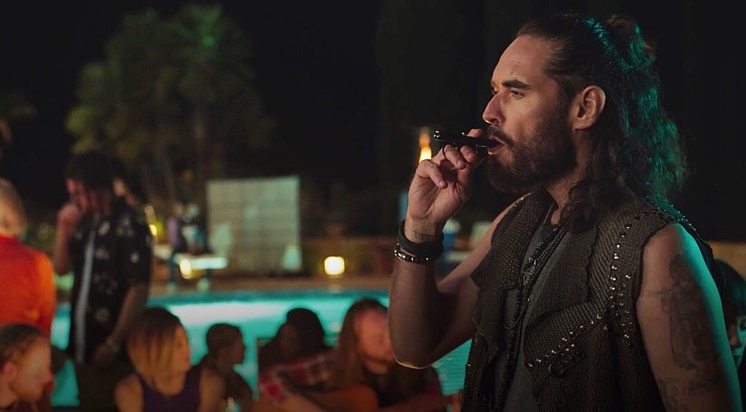 01_Double Barrel_Russel Brand HBO Ballers 3