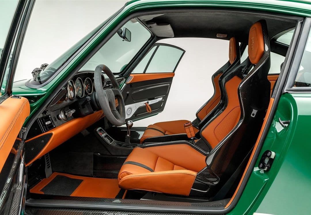Gunther Werks Porsche 911 993 Irish Green Commission (3)