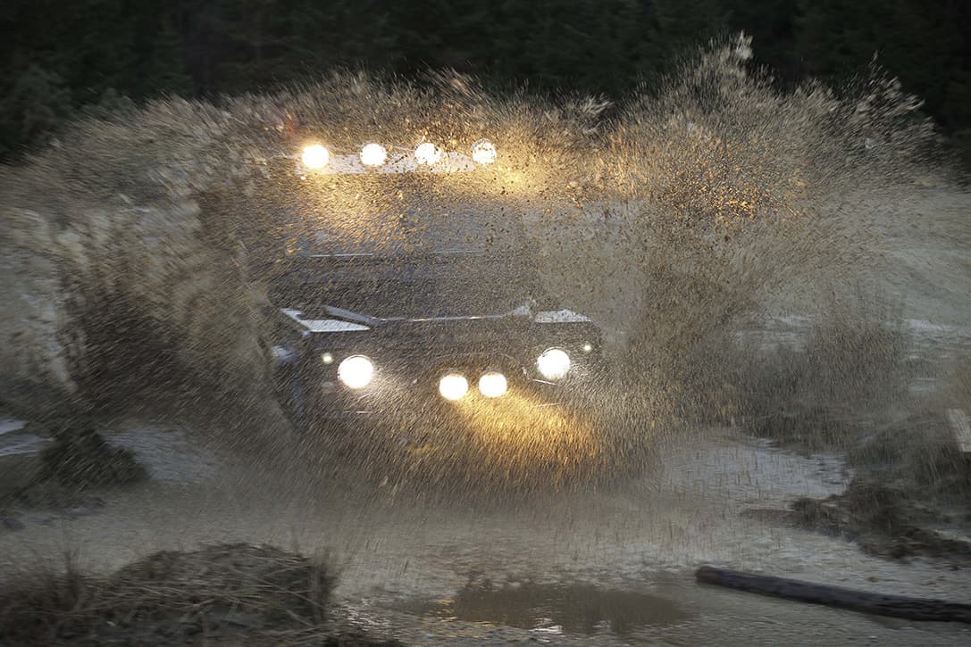 31mm-Land-Rover-AV-One-7.jpg