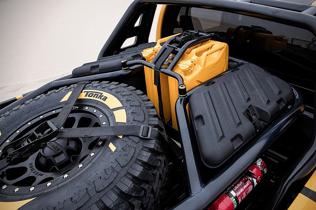 toyota-tonka-hilux-5