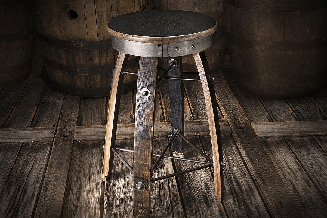 whiskey stool 1.jpg jack daniel's stool 1