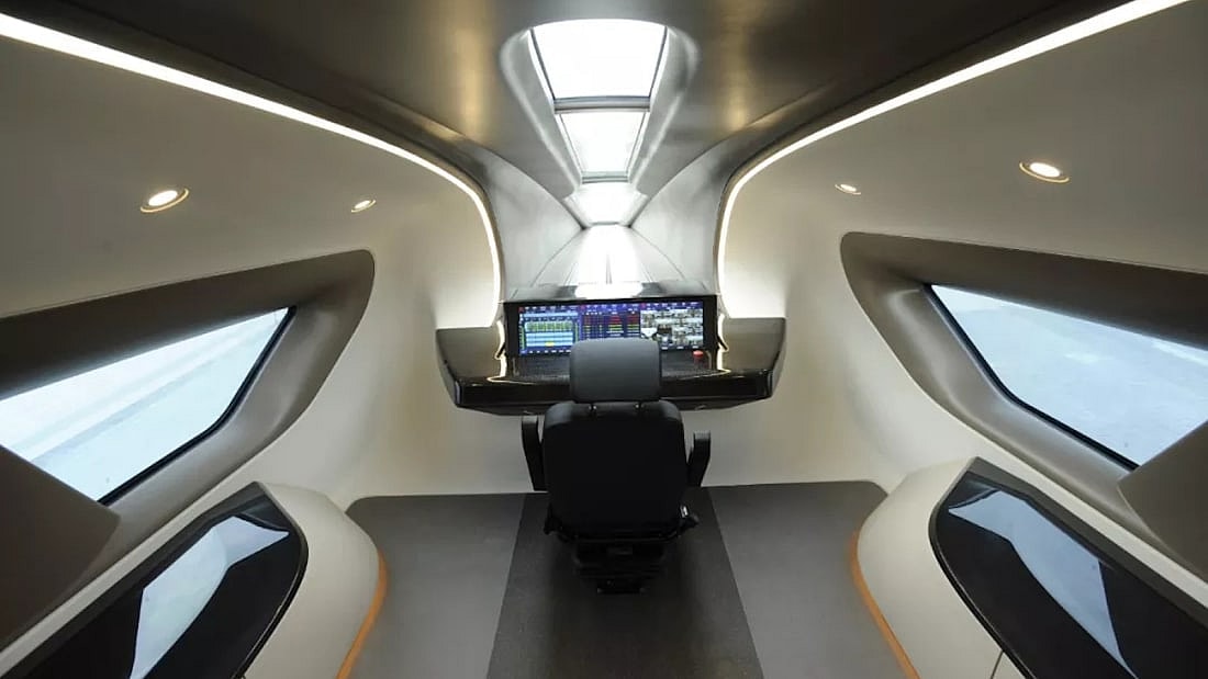 CRRC Bullet Train (3)