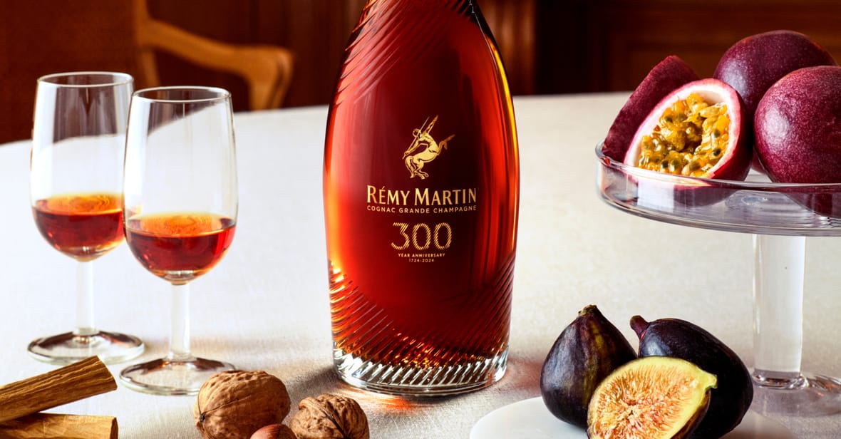 他の人はこちらも検索 Rémy Week: The Of Spirit Martin Coupe Anniversary 300th ブランデー