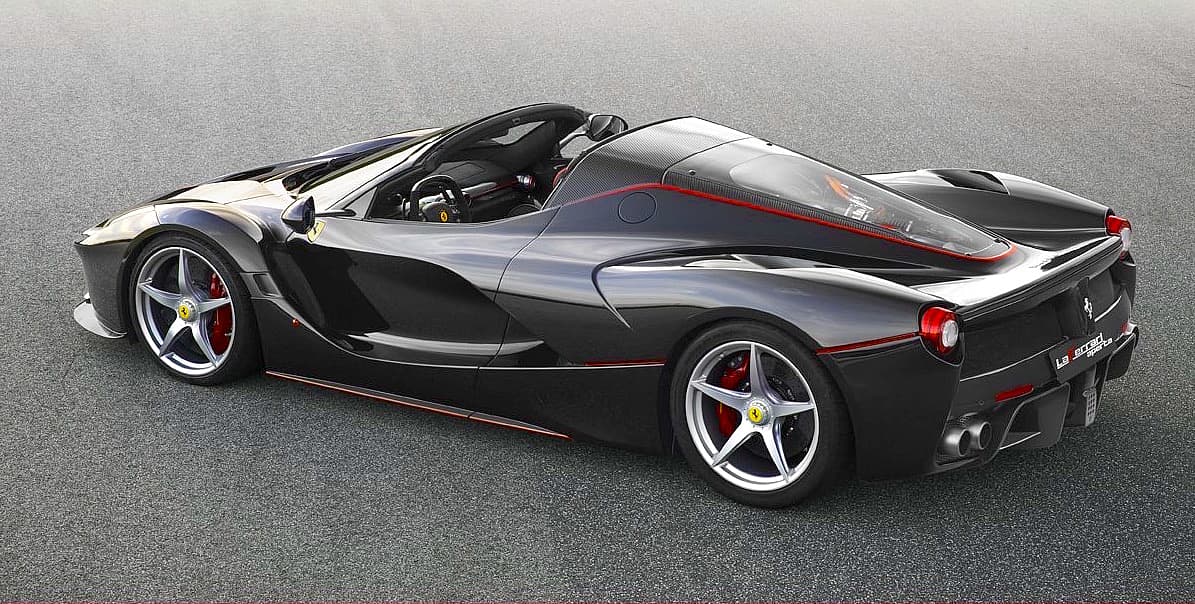 Ferrari LaFerrari Aperta.jpg