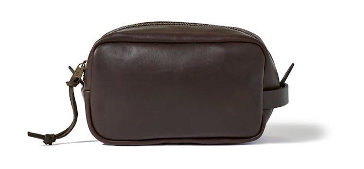 filson-travel-bag