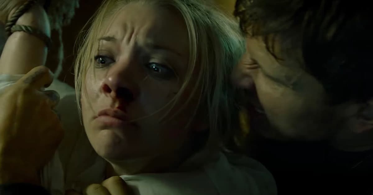 Natalie-Dormer-Emily-Ratajkowski-In-Darkness-5