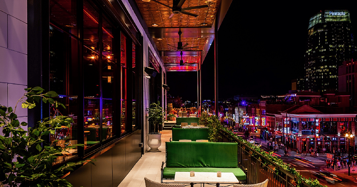 The Supper Club Balcony with View_PC Seth Parker
