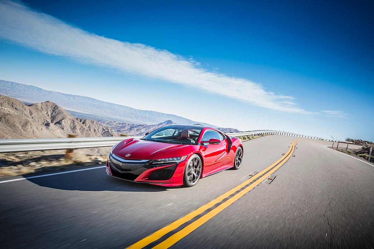 2017_Acura_NSX_010.jpg